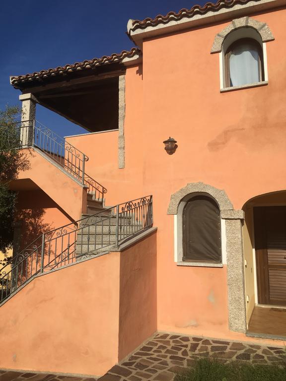 I Mari Di Gallura Apartment Сан-Теодоро Екстер'єр фото