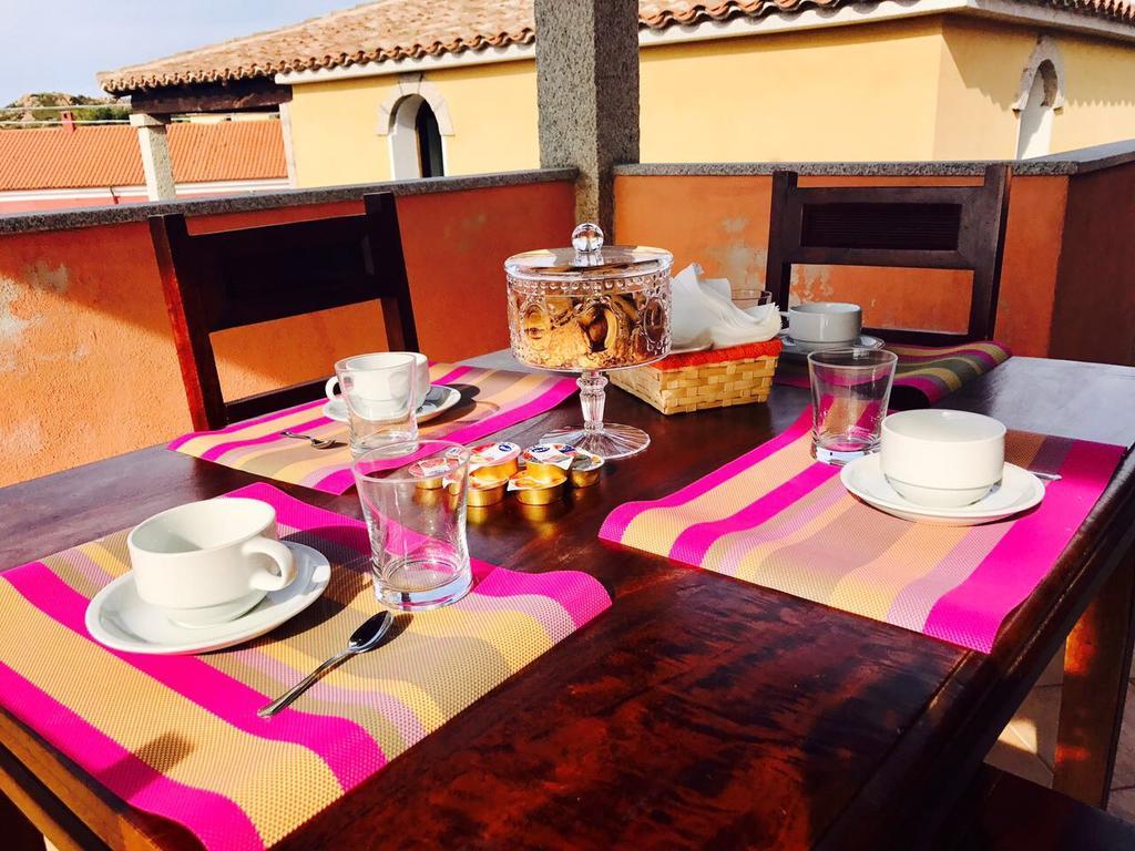 I Mari Di Gallura Apartment Сан-Теодоро Екстер'єр фото